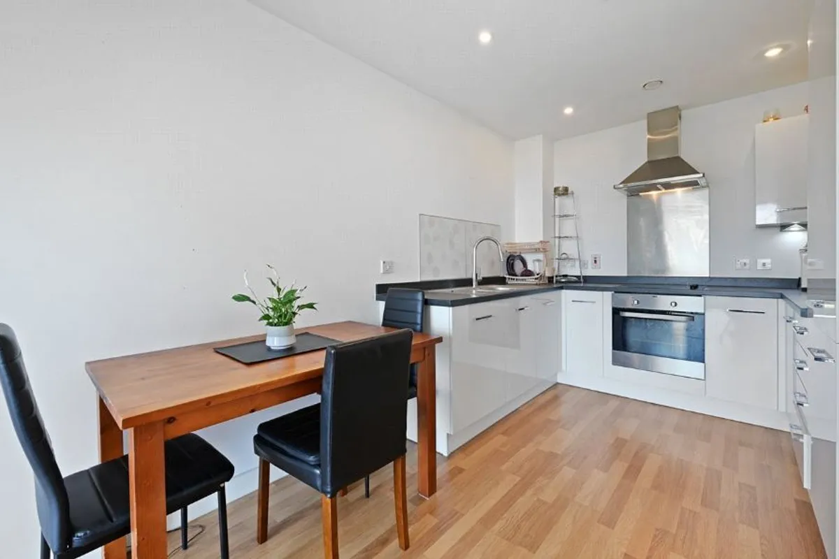 Bloemfontein Road, London