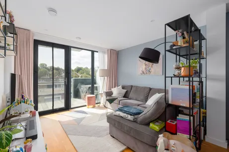 Hawthorne Crescent, London, SE10