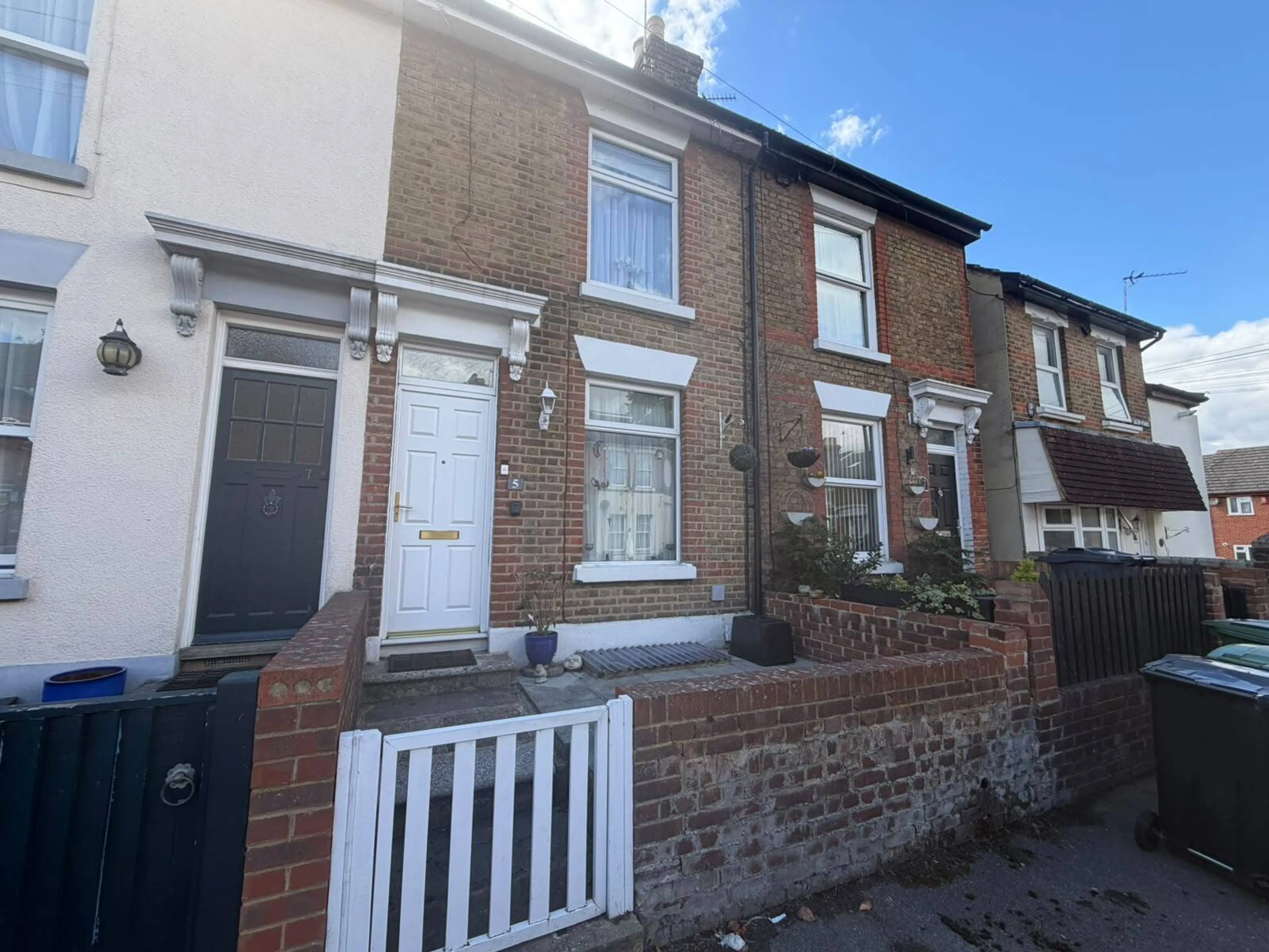 Property photo 0