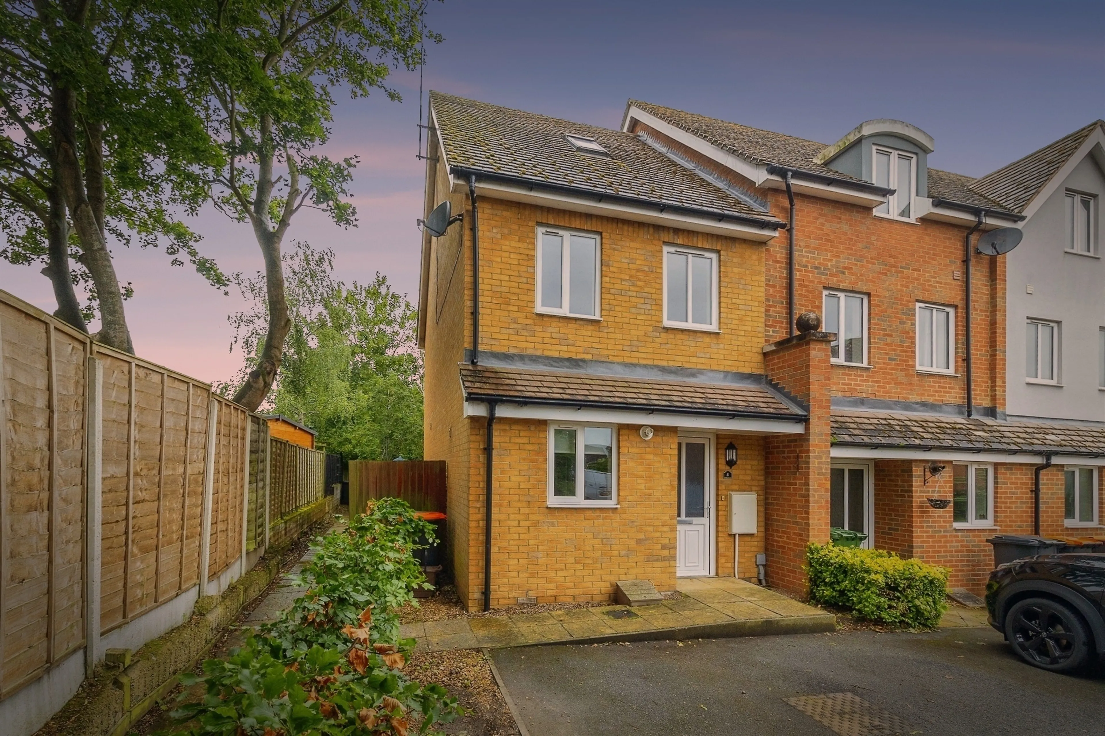 Property photo 0