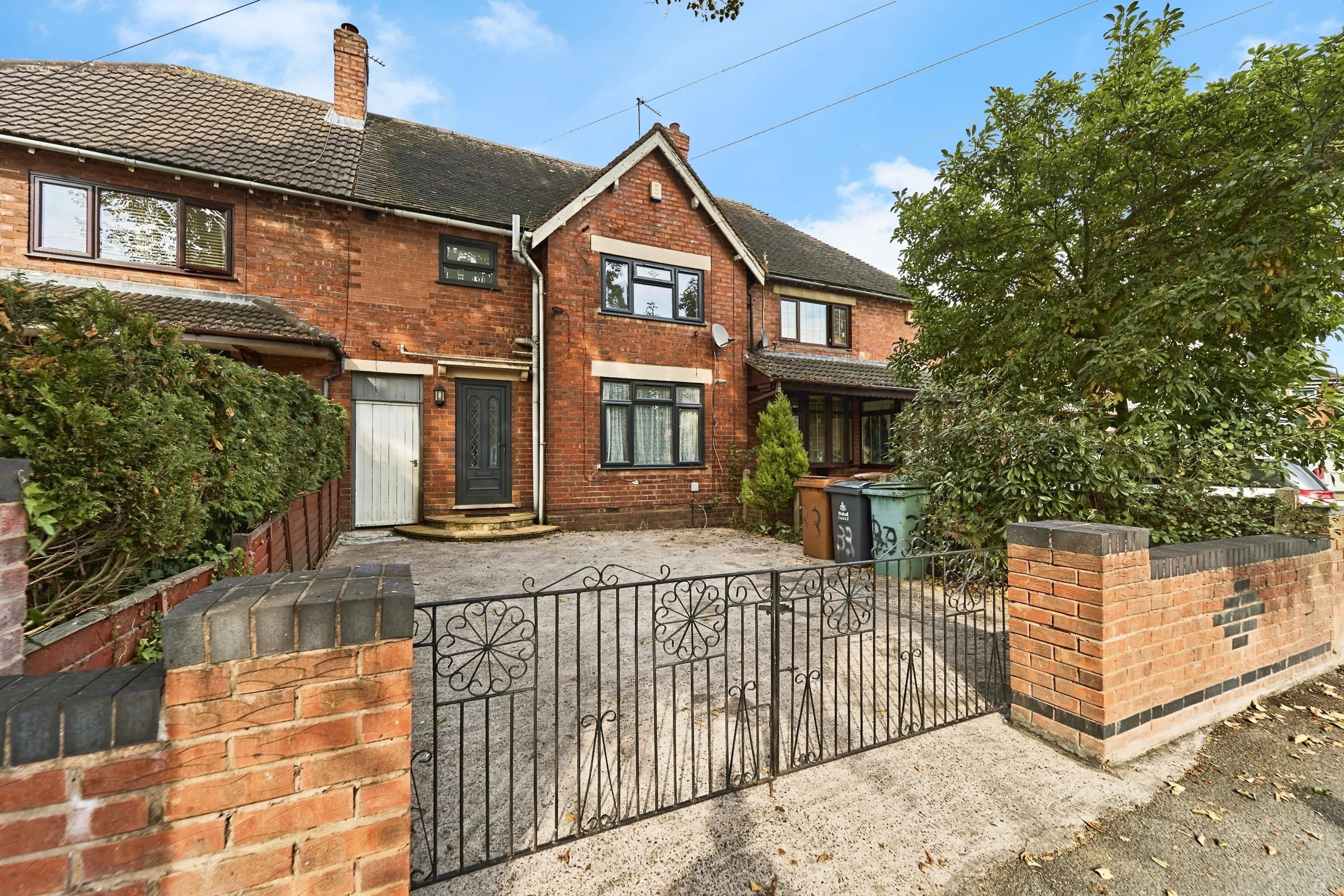Property photo 0