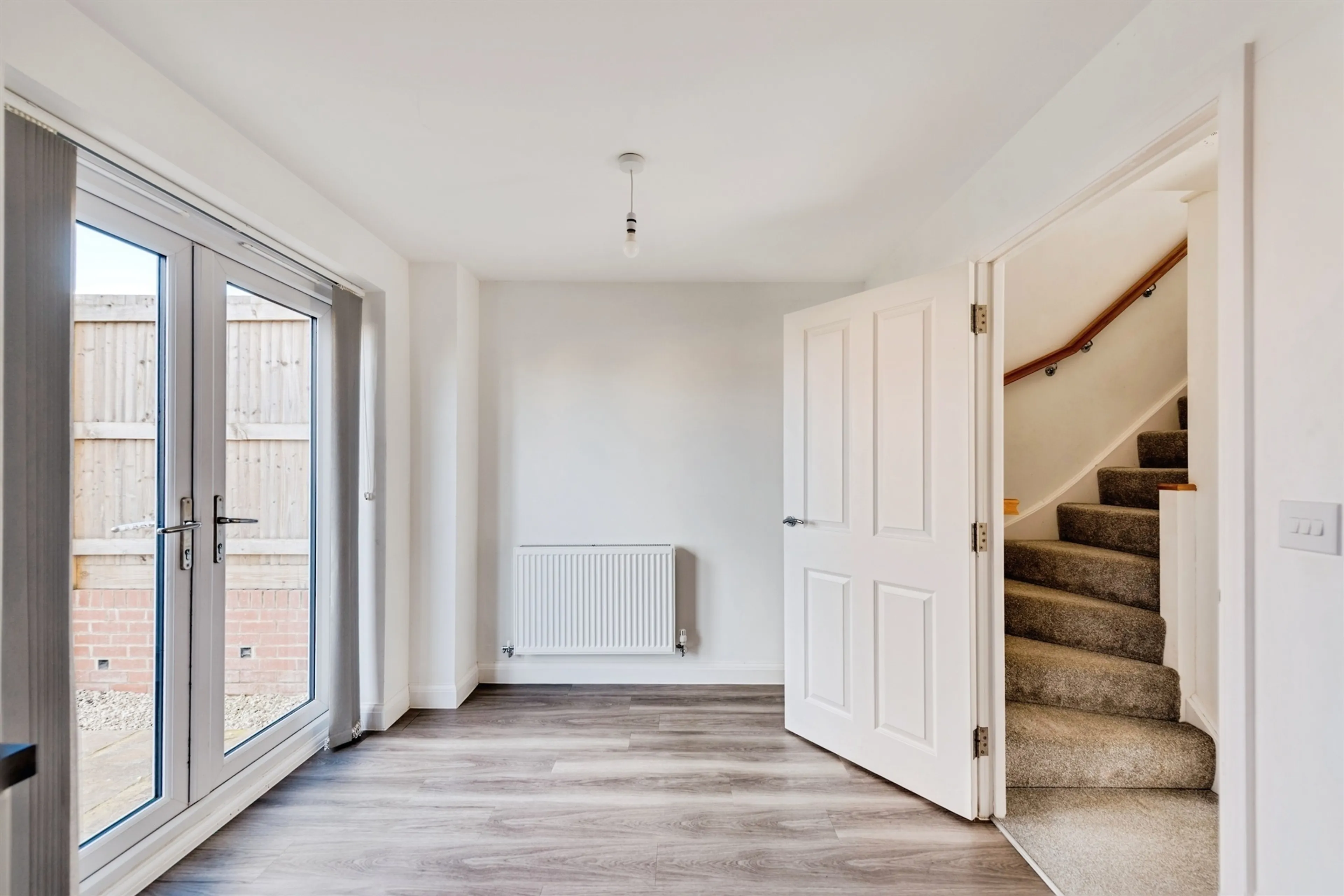 Property at Squirrel Gardens, Witney