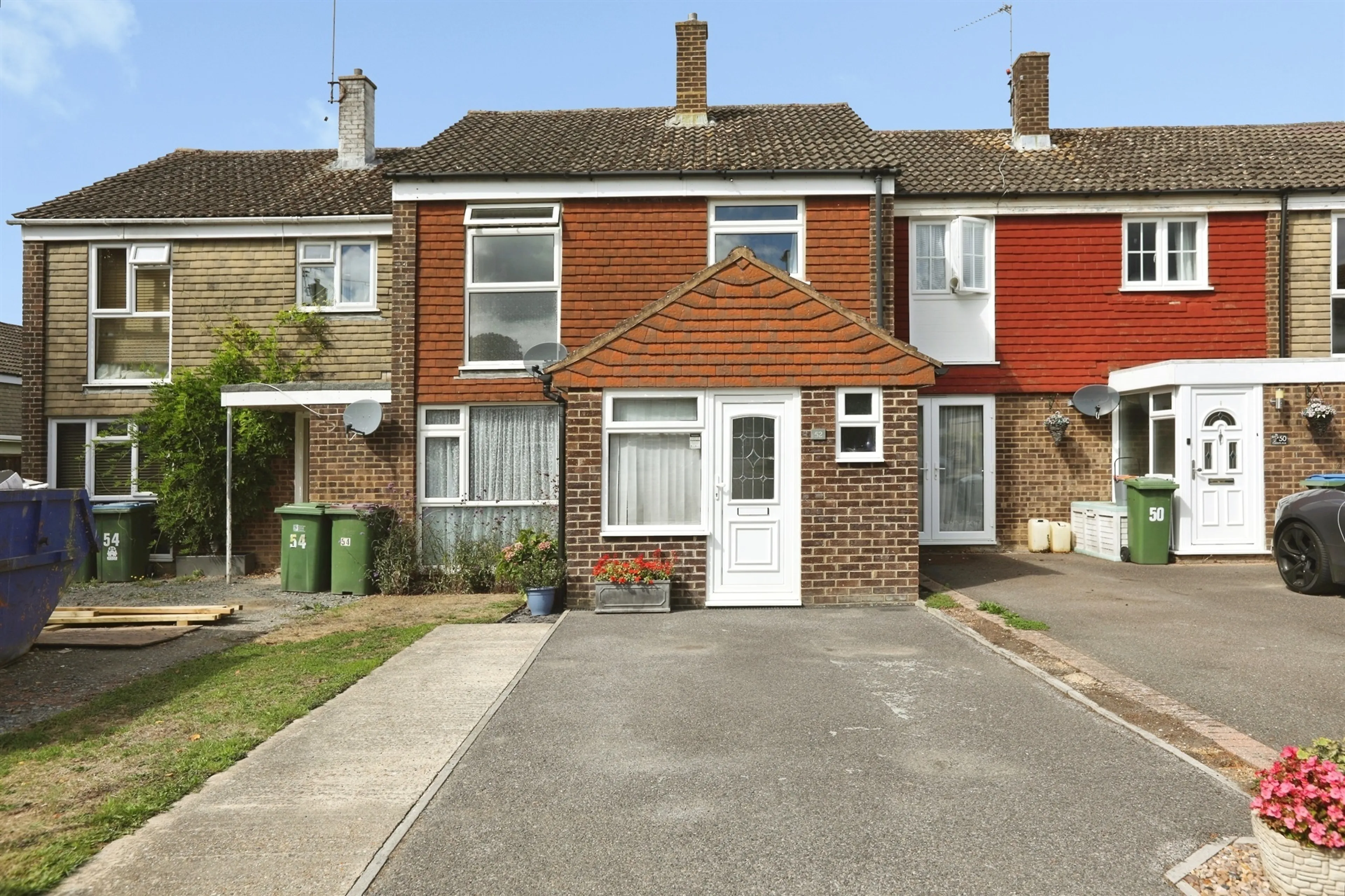 Property at Corsletts Avenue, Broadbridge Heath, Horsham