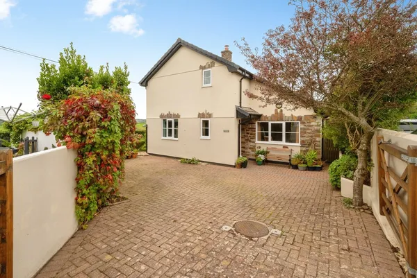 Tredinnick, Liskeard, Cornwall, PL14