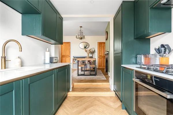 Flanchford Road, Reigate, RH2 photo 6
