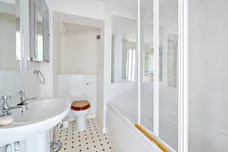 5 Montpellier Parade Cheltenham GL50 photo 7