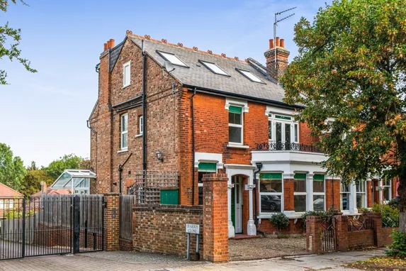 Hemington Avenue Barnet N11