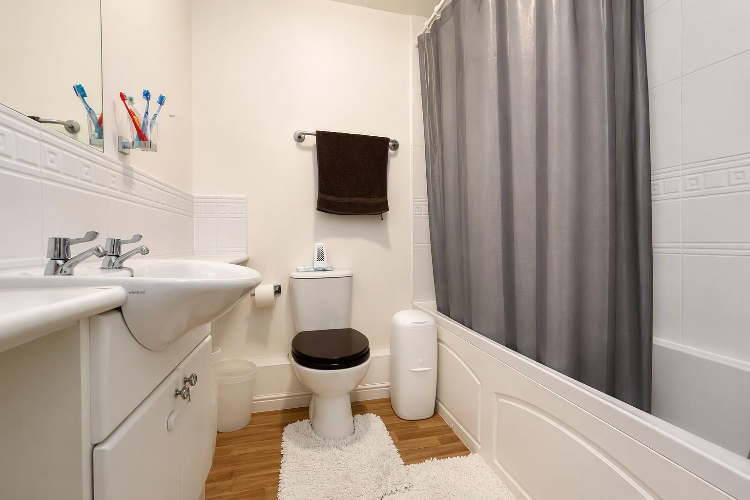 Holyhead Mews, Cippenham Image 7