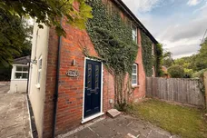 Chesham Road, Wigginton, TRING