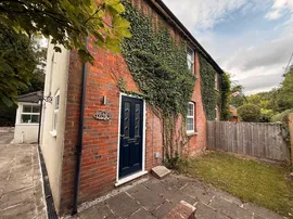 Chesham Road, Wigginton, TRING photo