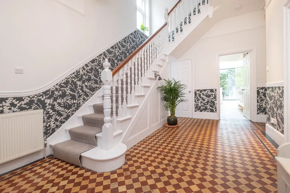 Richmond Road, Kingston Upon Thames, KT2 photo 5