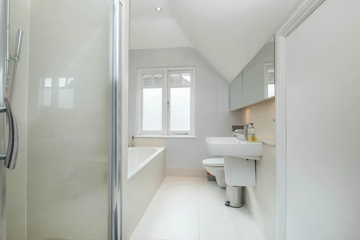 Richmond Road, Kingston Upon Thames, KT2 photo 14
