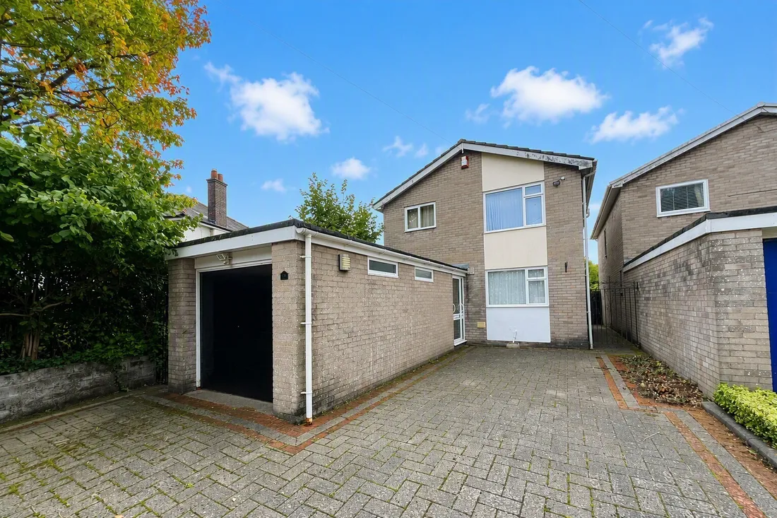 Property photo 34