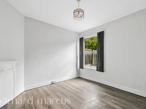 Idlecombe Road, LONDONphoto