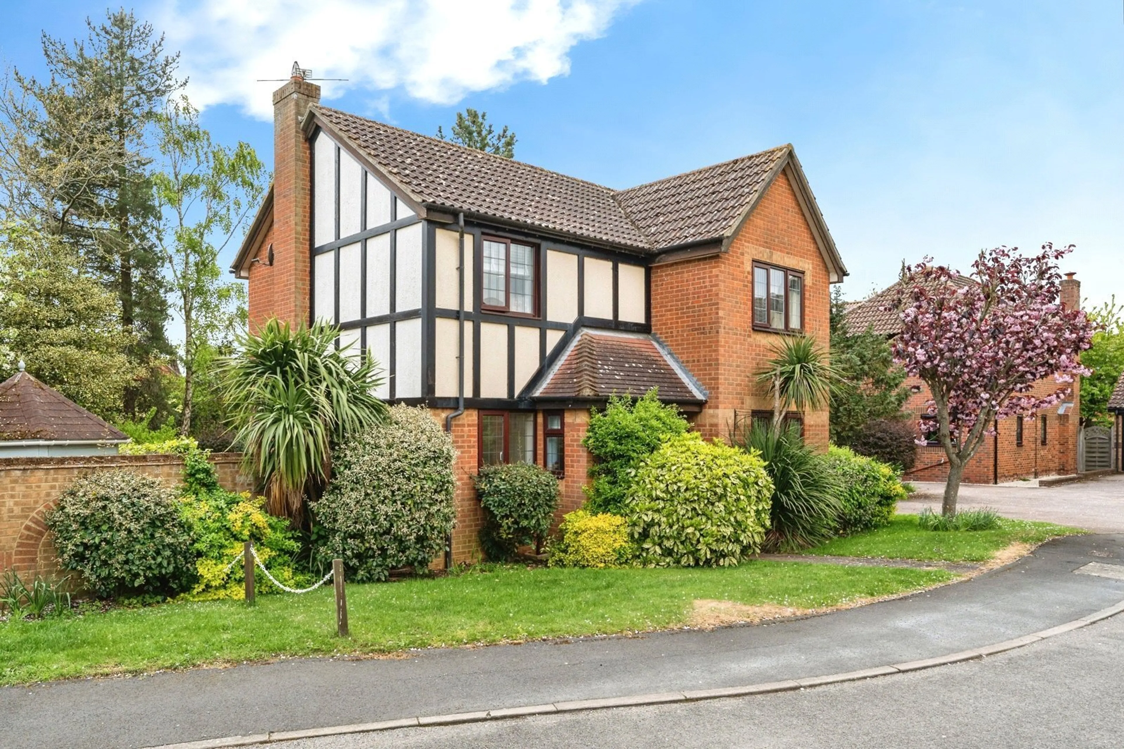 Property photo 0