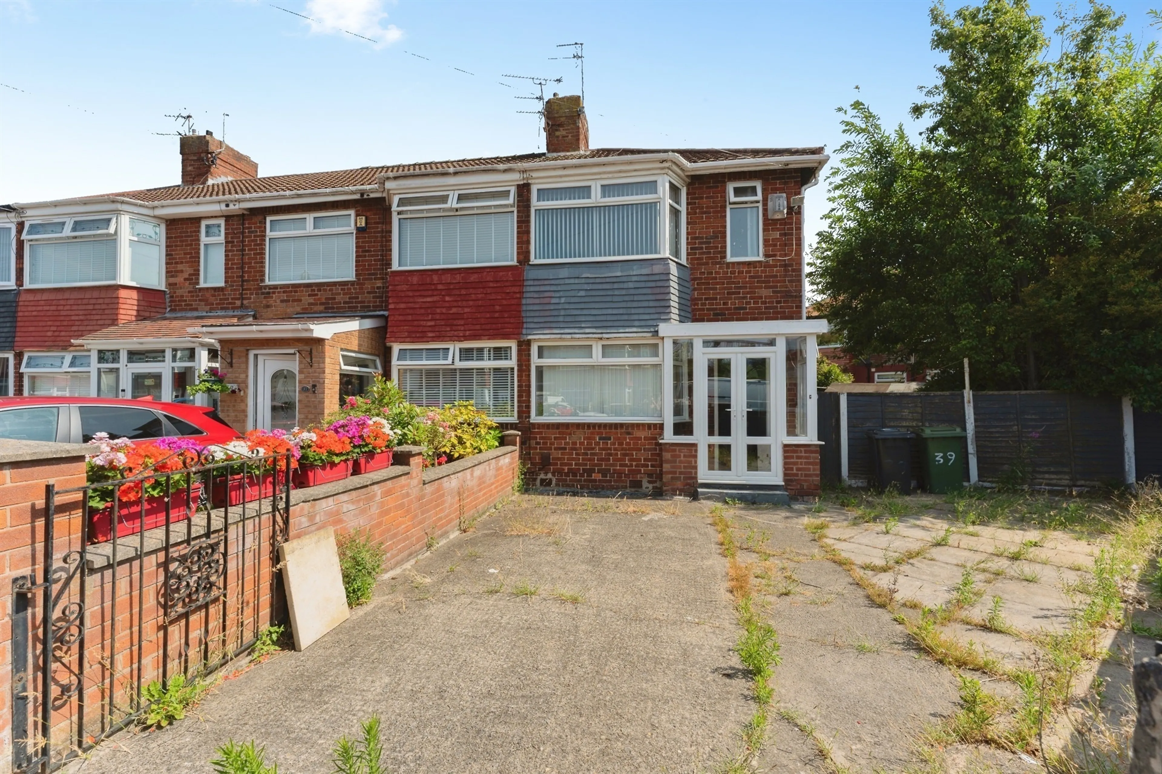 Property photo 0