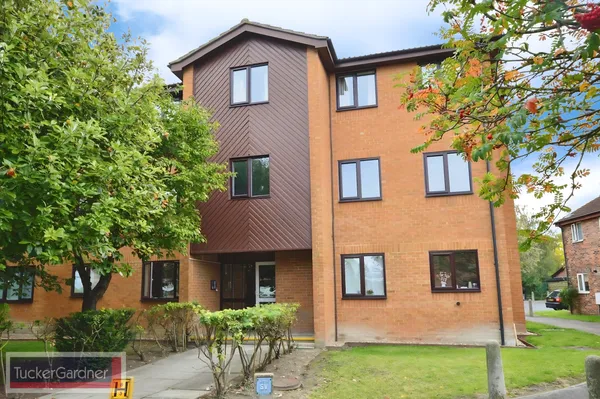 Speedwell Close, Cherry Hinton, CB1 9YS