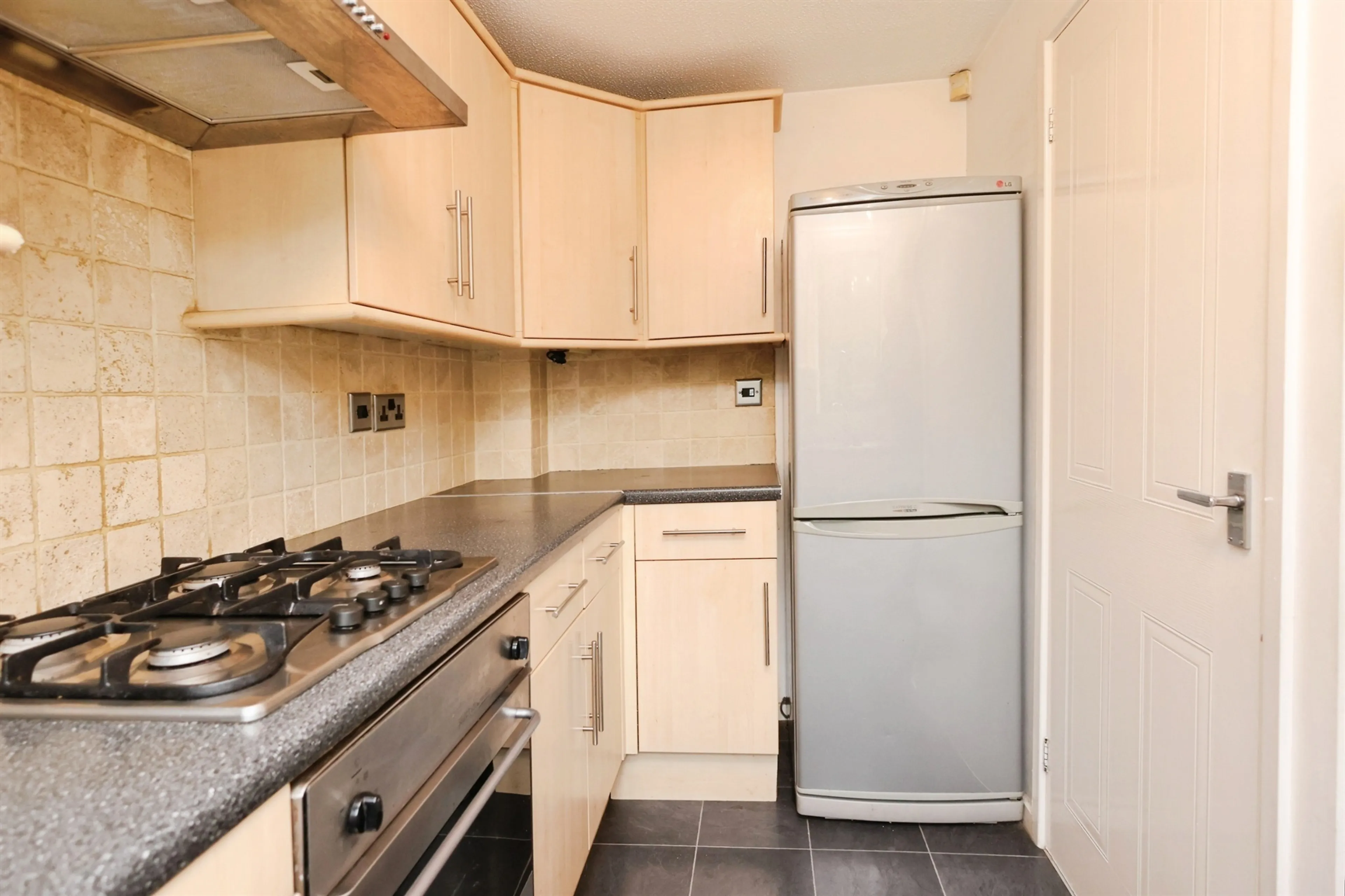 Property photo 8
