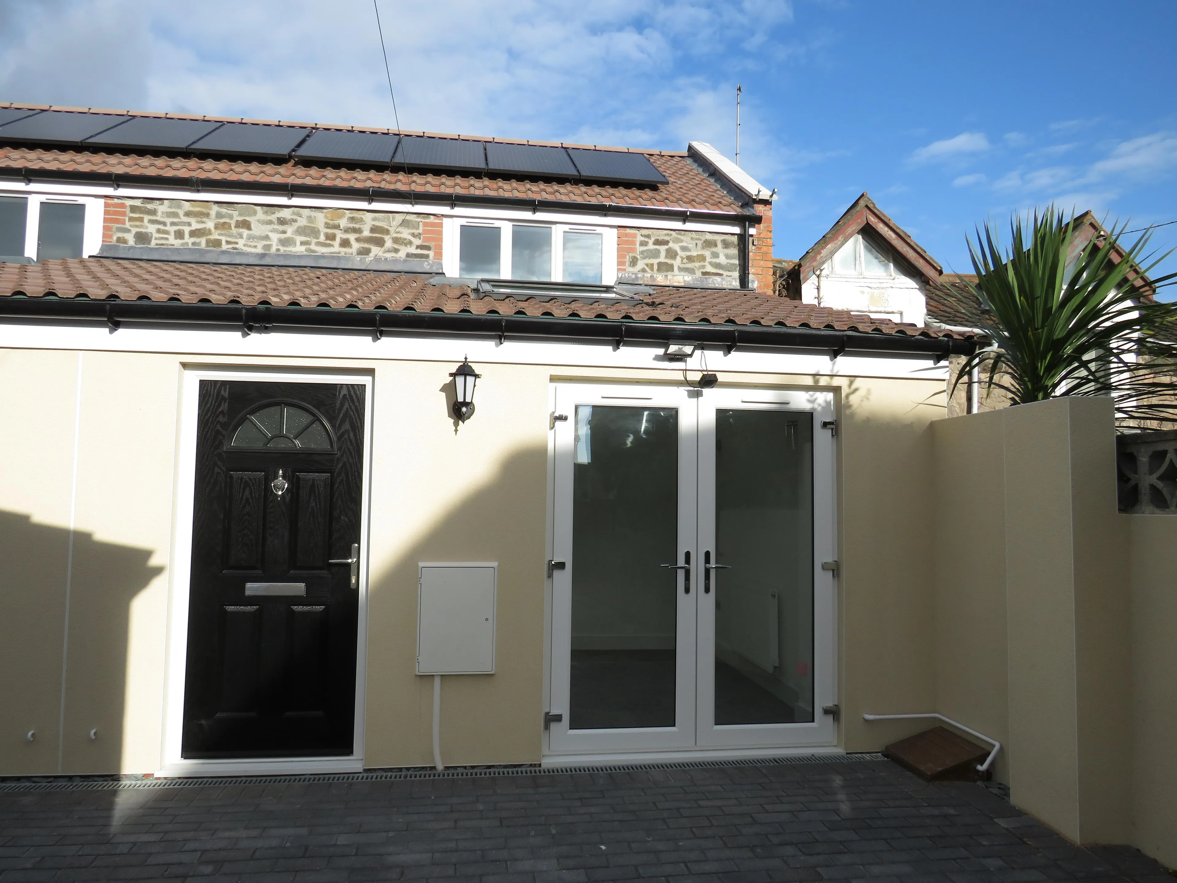 Property photo 0
