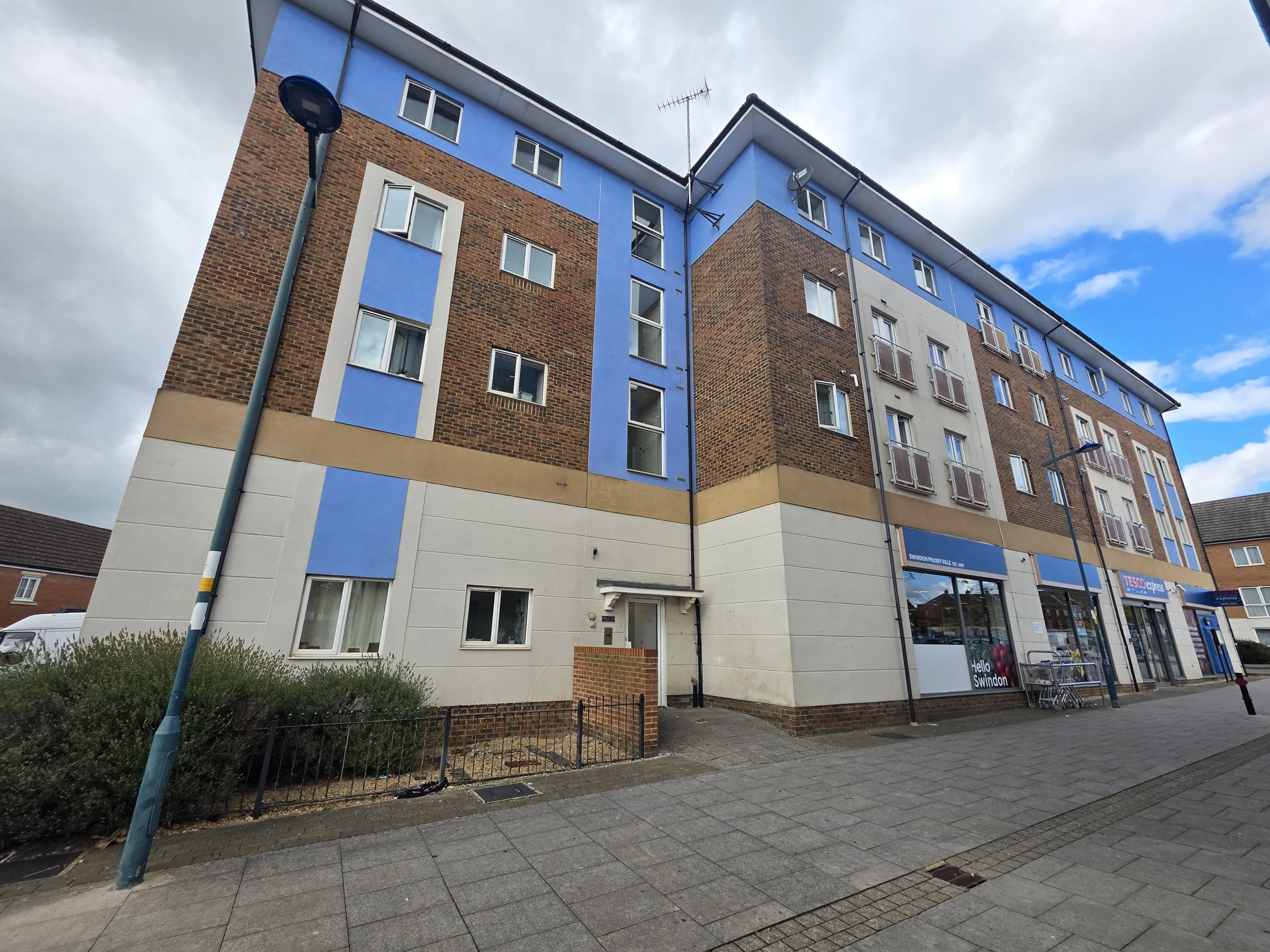 Property photo 0