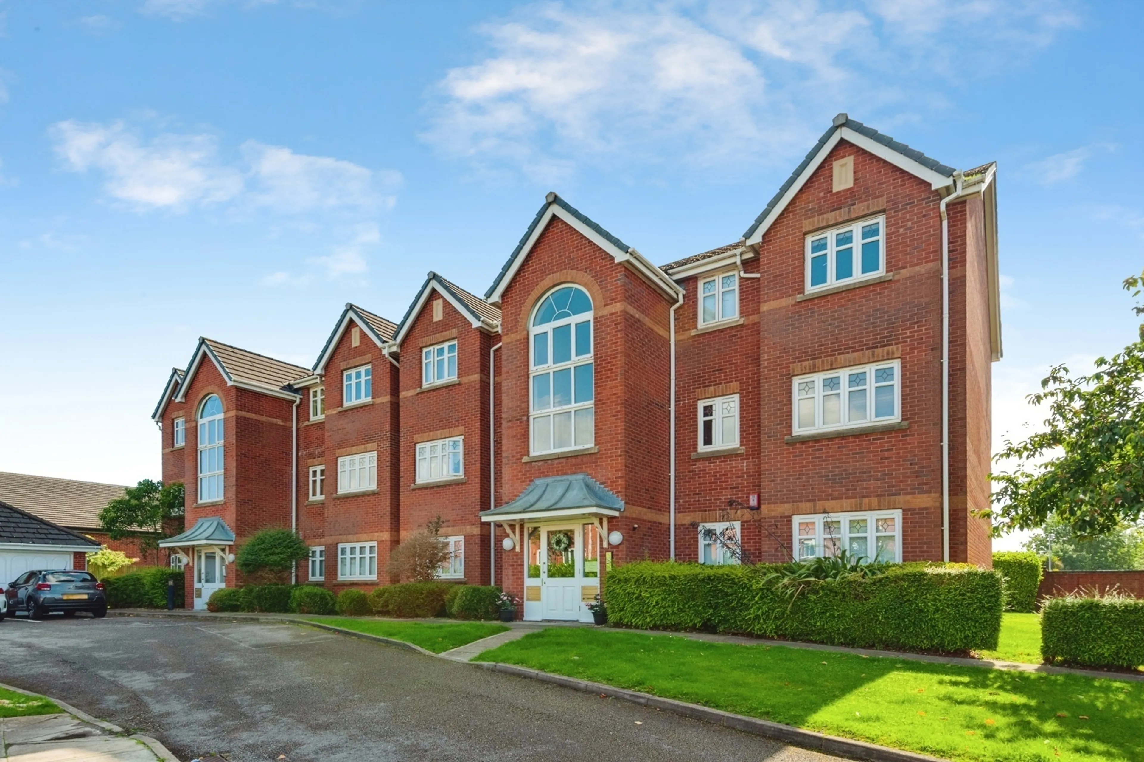 Property photo 0