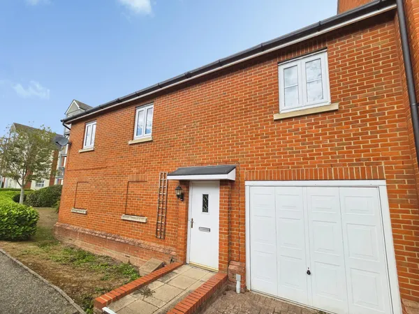 Baker Way, Witham