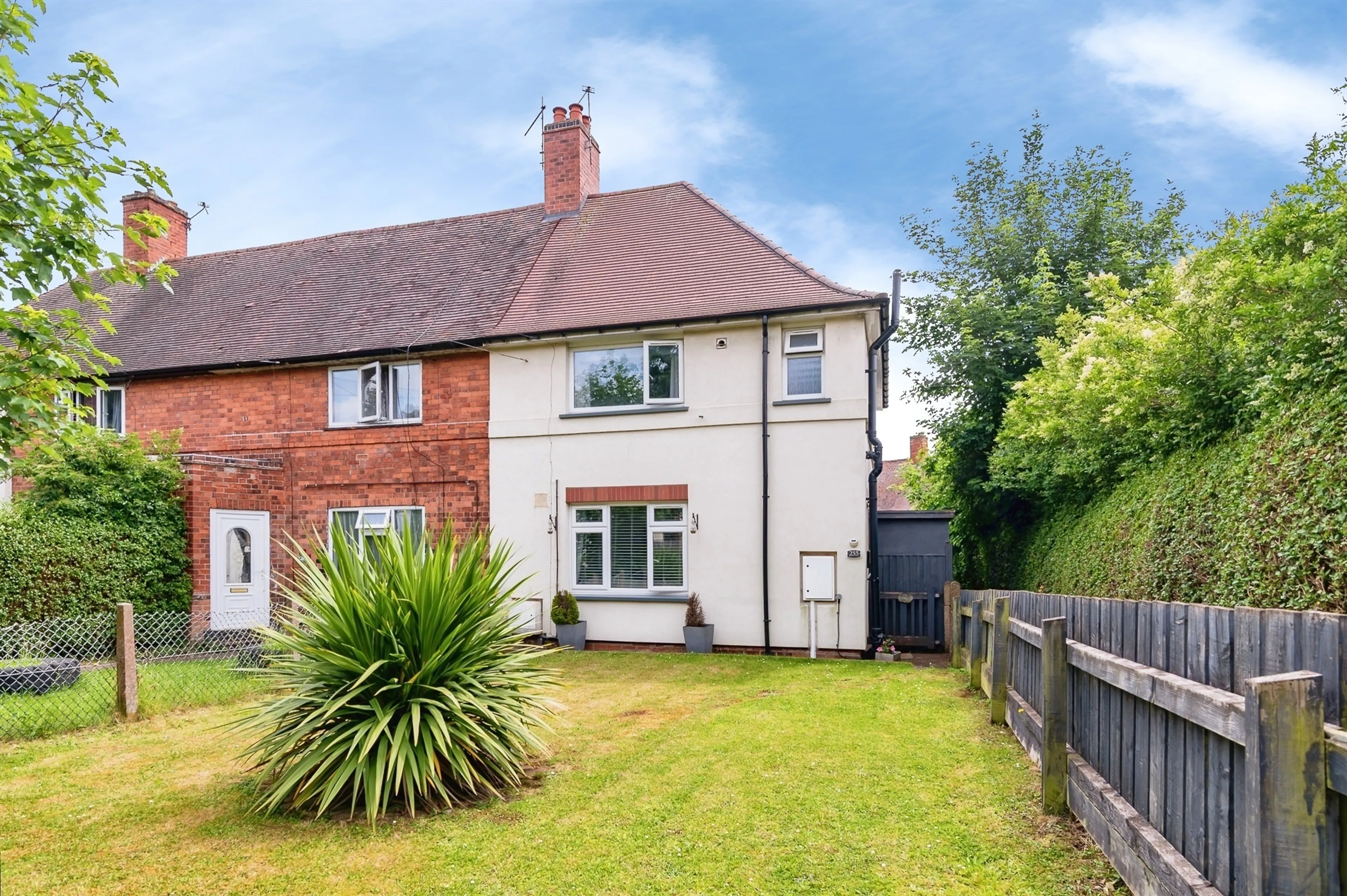 Property at Minver Crescent, Nottingham