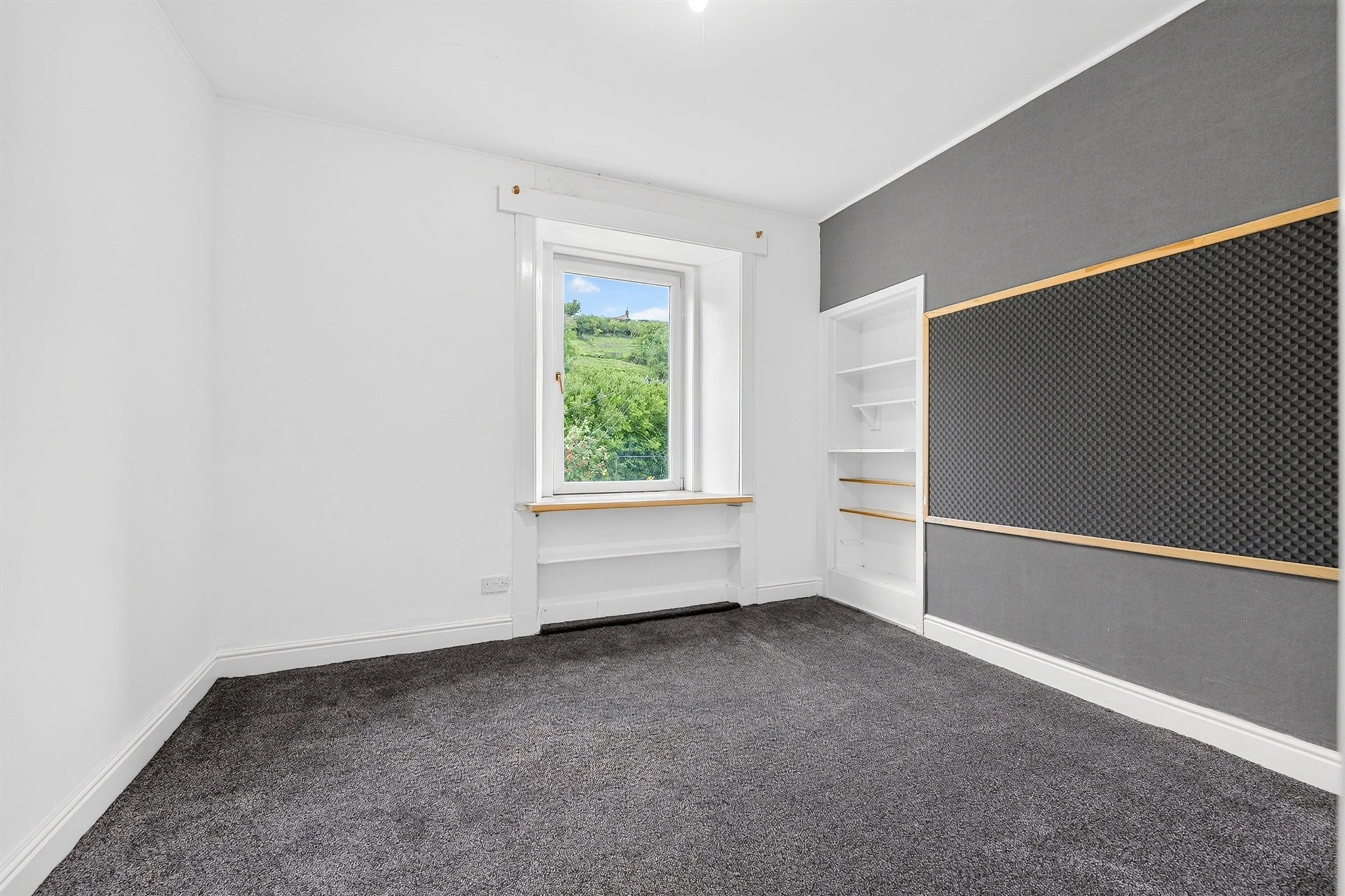 Property at Loudoun Road, Newmilns