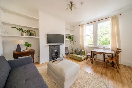 Lillieshall Road London SW4
