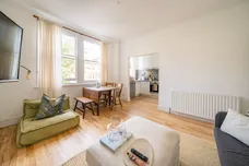 Lillieshall Road London SW4 photo 2
