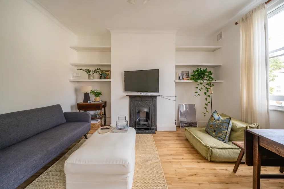 Lillieshall Road London SW4 photo 4