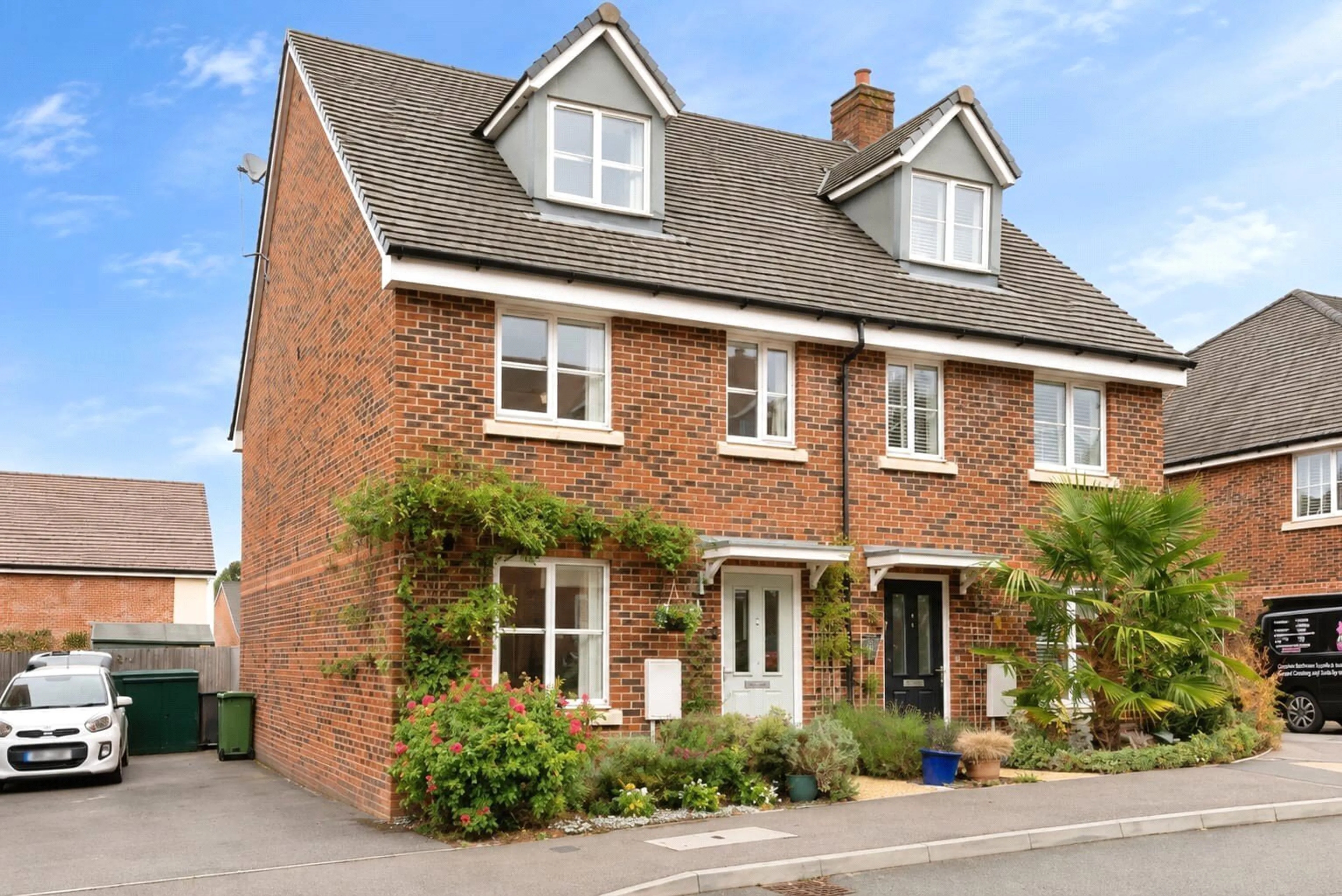 Property photo 0