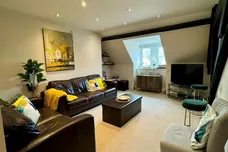 Aston Close, Watford