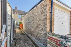 Conduit Road, Stamford