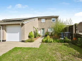 Sandpiper Close, Haverhill photo