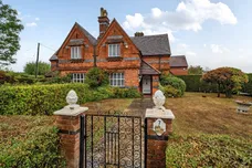 Oakley Green Road, WINDSOR, SL4 photo 15