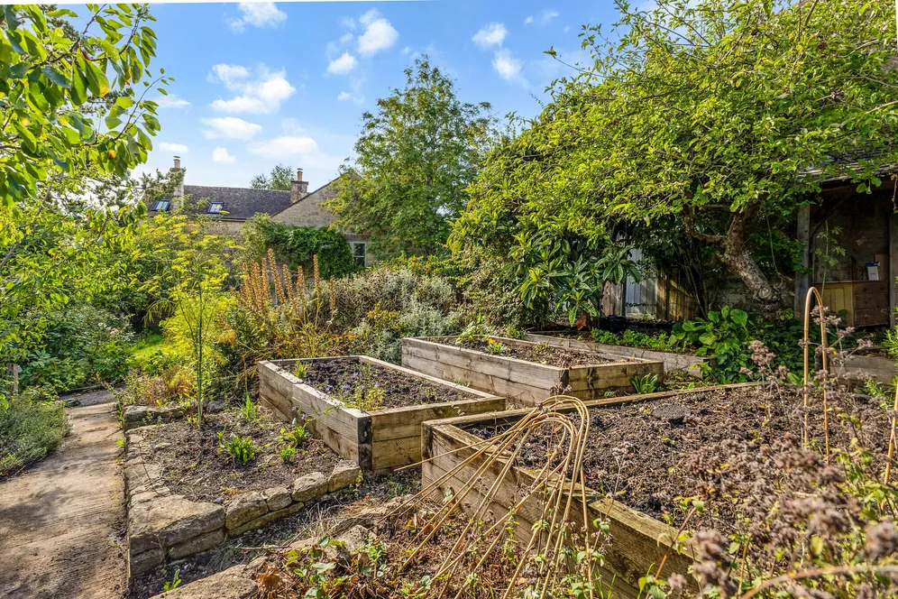 Commercial Road, Chalford Hill, GL6 photo 16