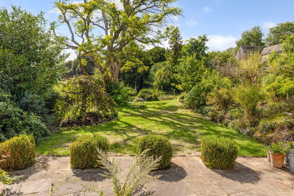 Commercial Road, Chalford Hill, GL6 photo 26