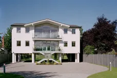 Tiddington Road, Stratford-upon-Avon,, CV37 photo 2