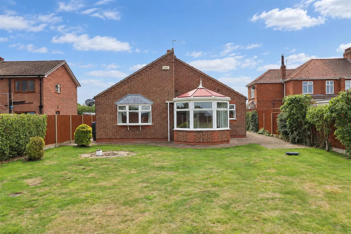 Howden Road, Eastrington