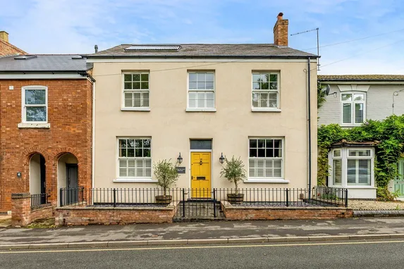 Upper Cape, Warwick, CV34