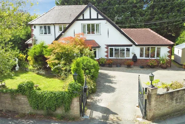 Handforth Road, Wilmslow, SK9