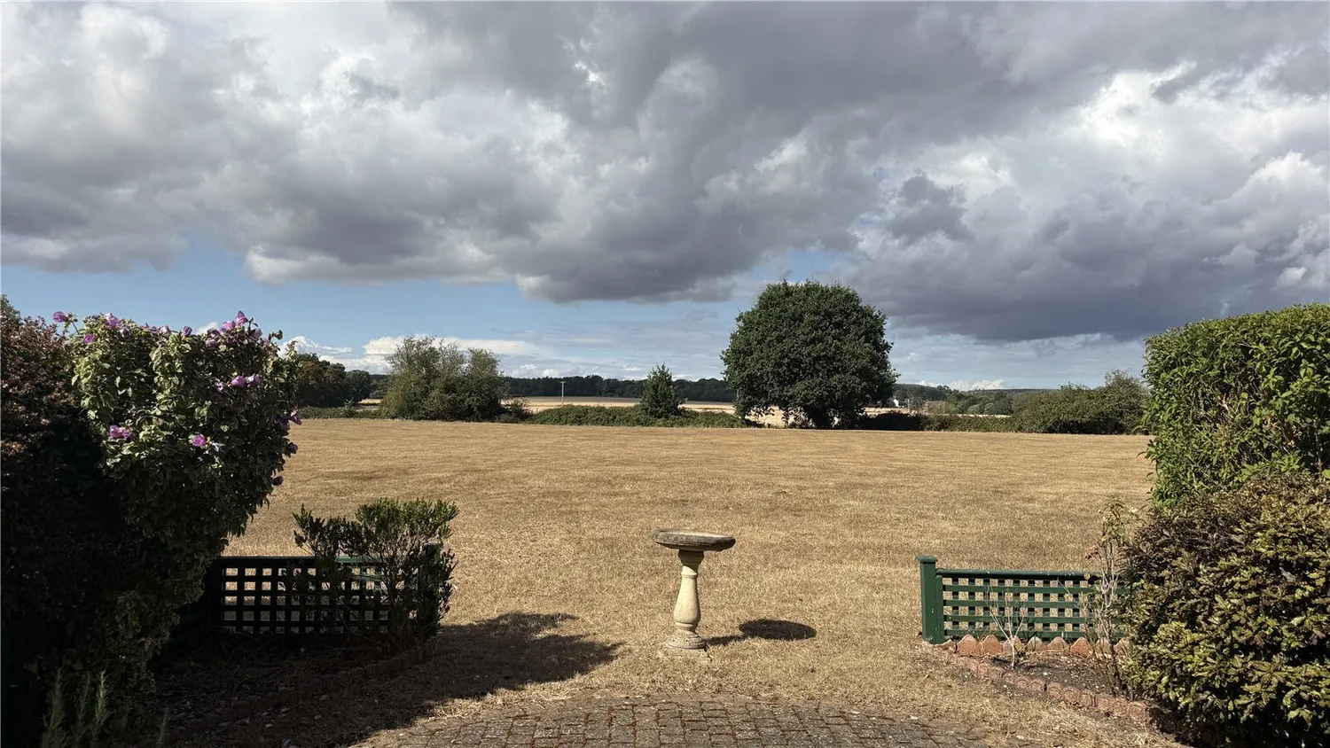 Arundel Wing, Tortington Manor, BN18 photo 2