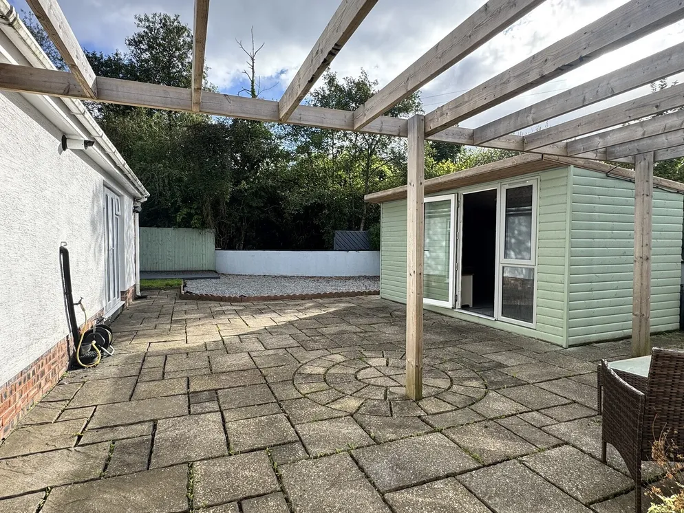 Property carousel item 23