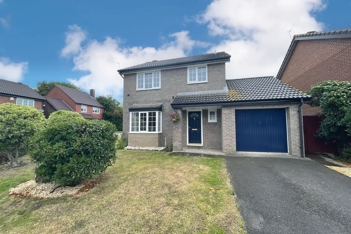 Foxfield Avenue, Bradley Stoke, BRISTOL