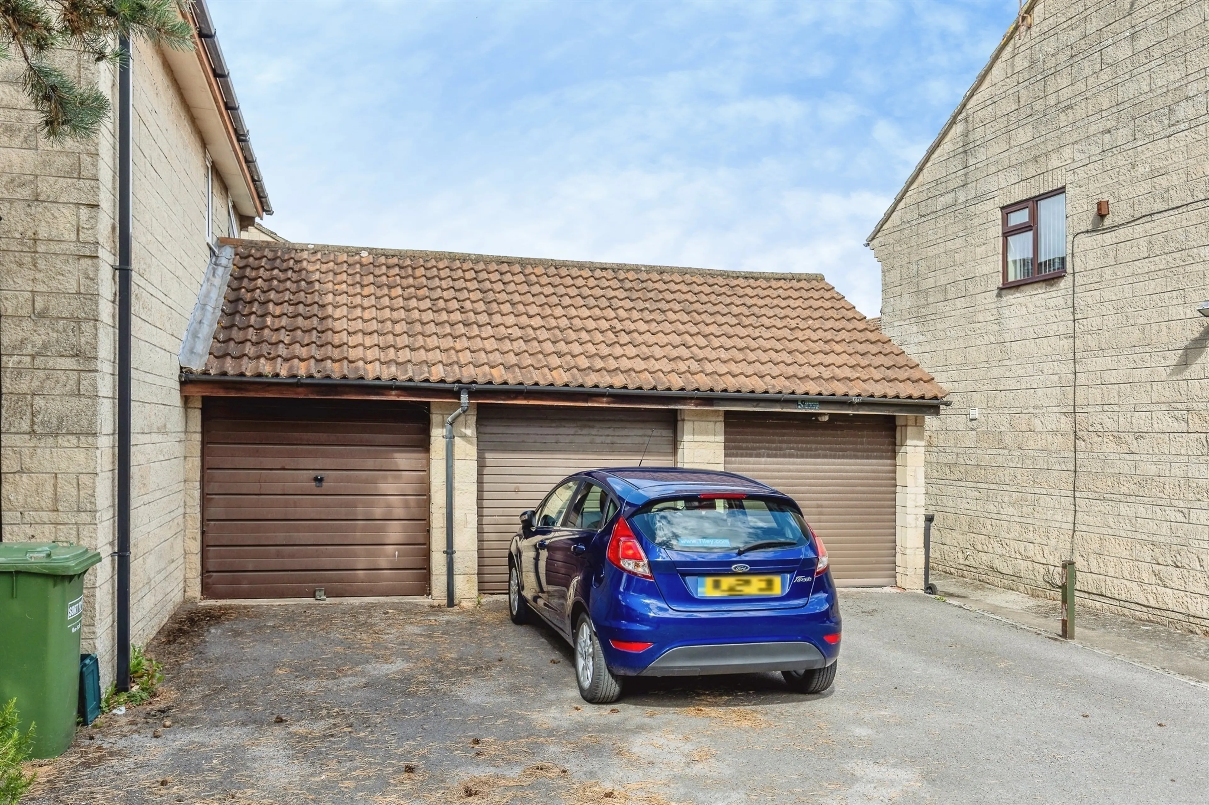 Property photo 12