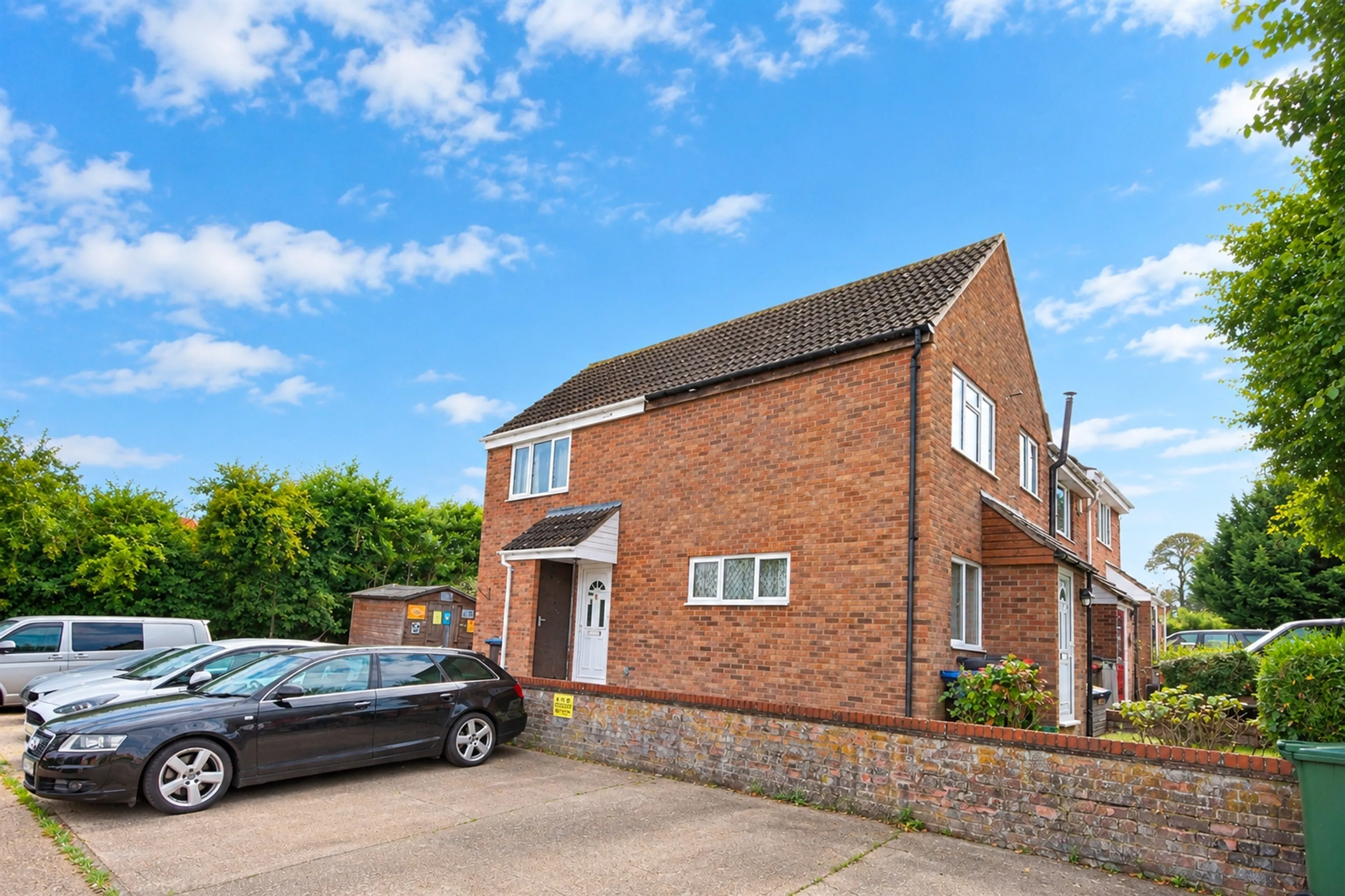 Property photo 0
