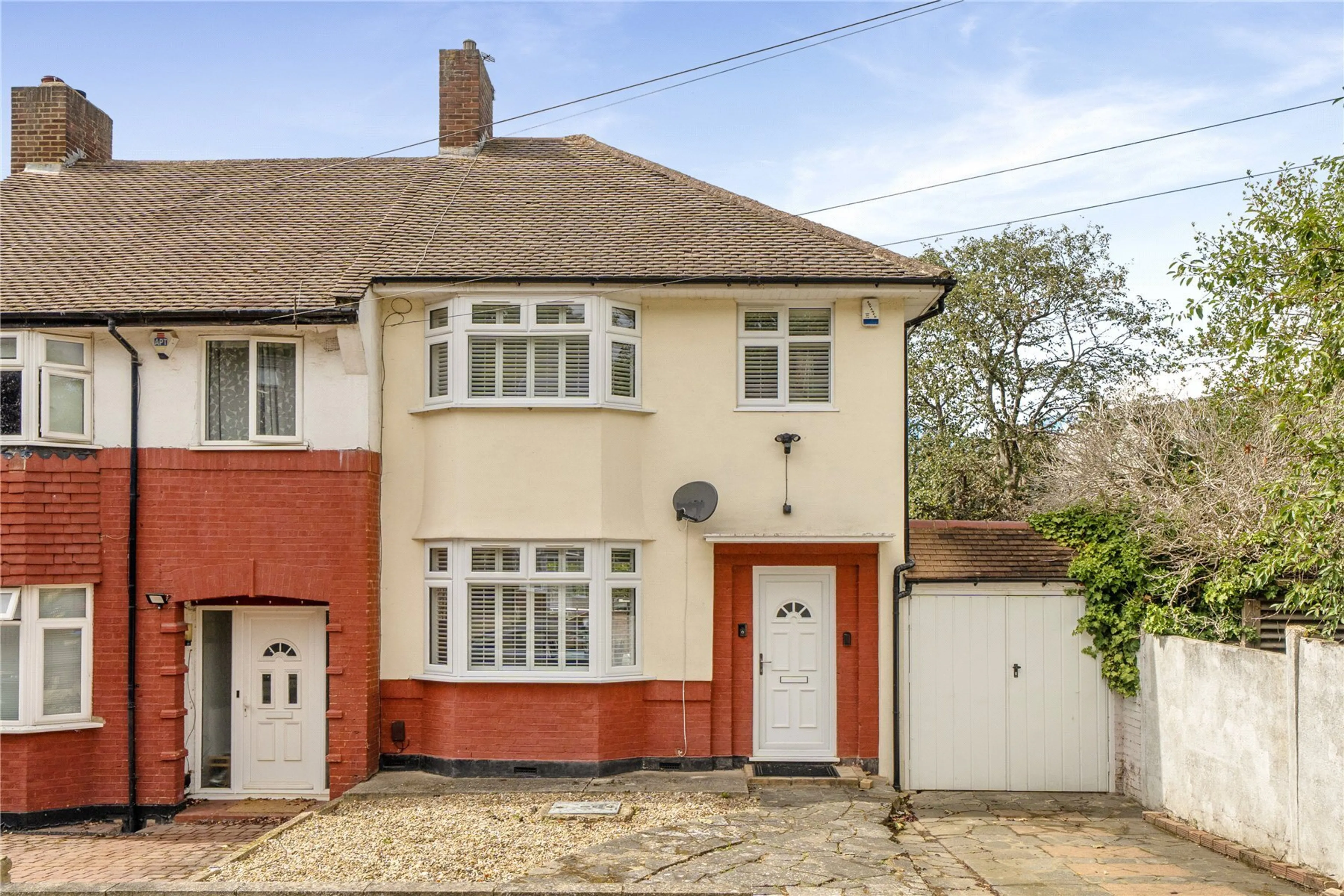 Property photo 0