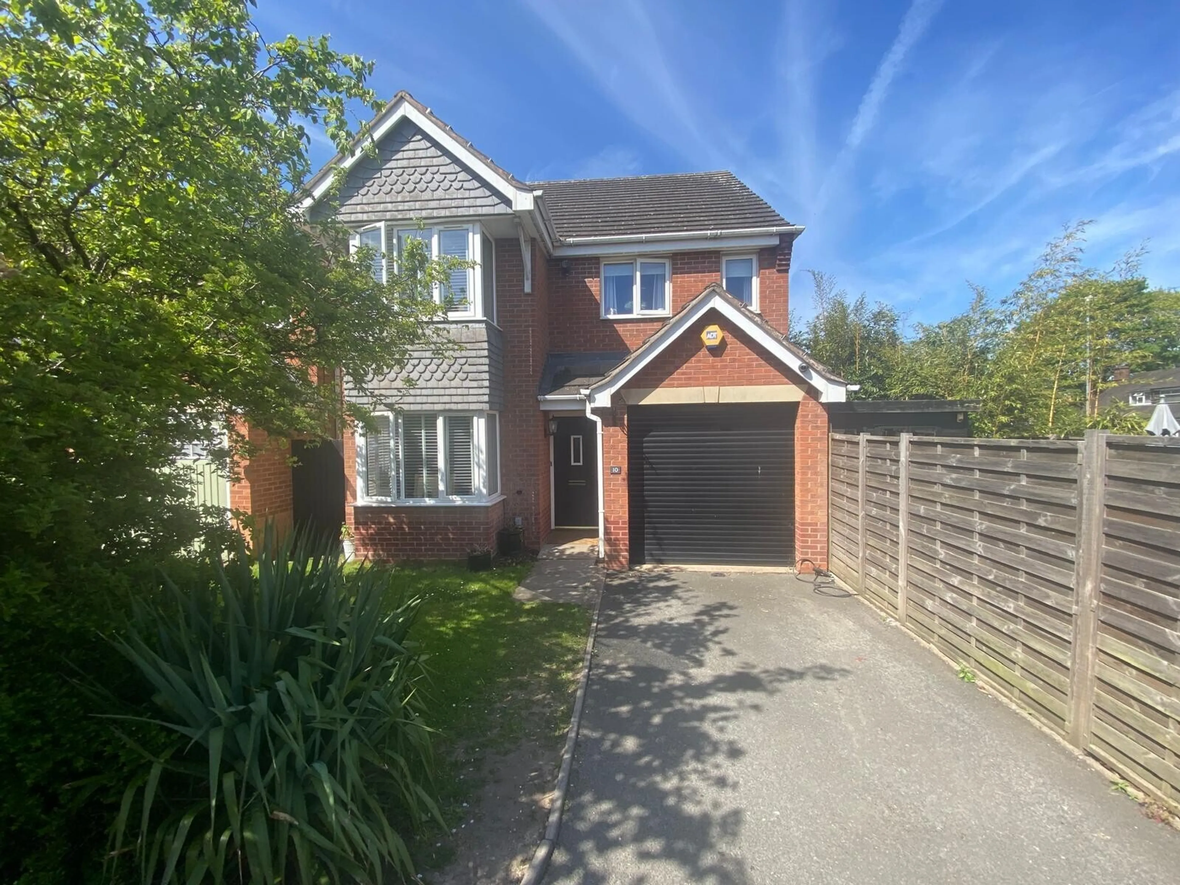 Property photo 0