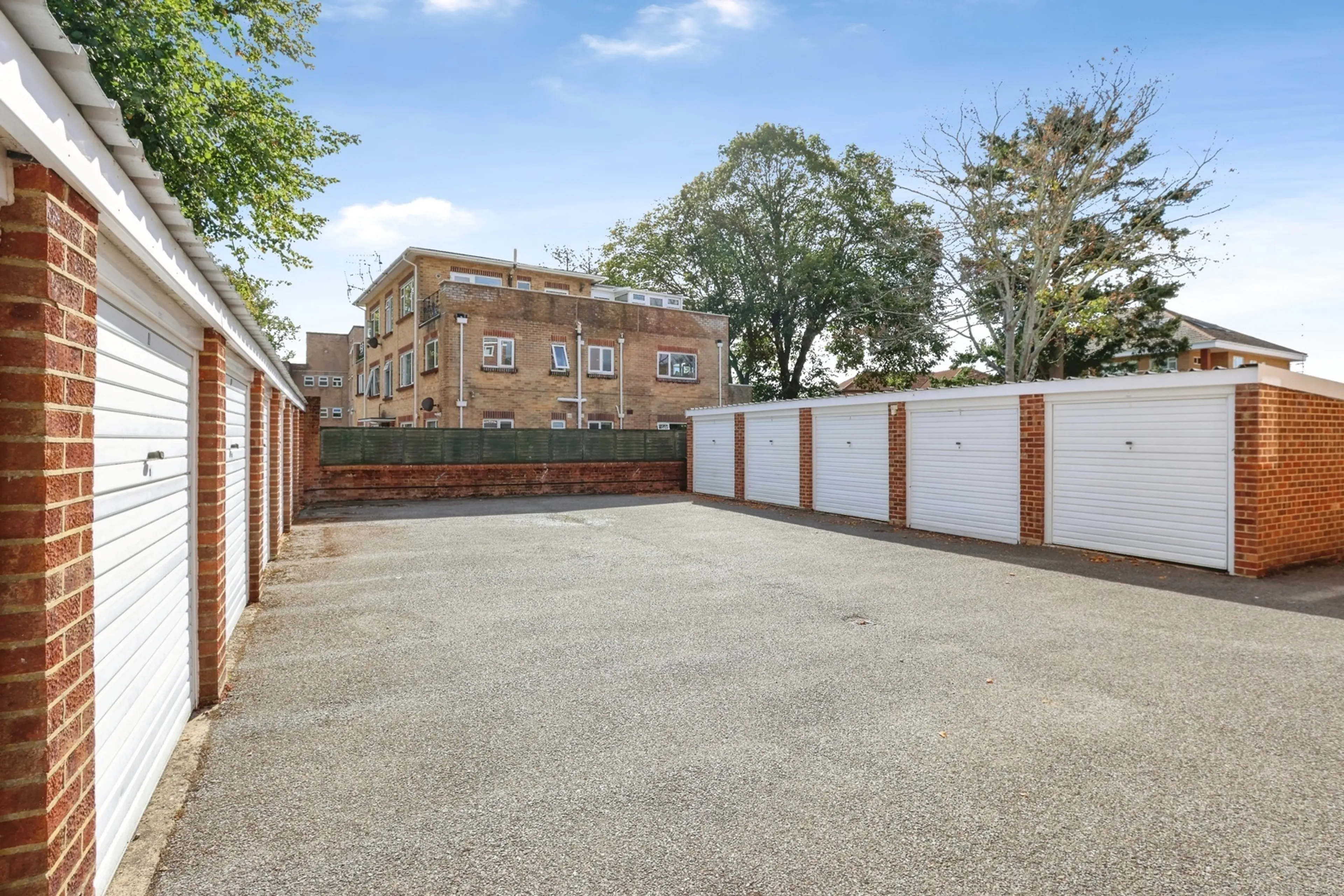 Property photo 23